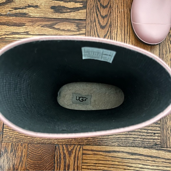 UGG Light Pink Rain Boots Size 7 - Picture 12 of 14